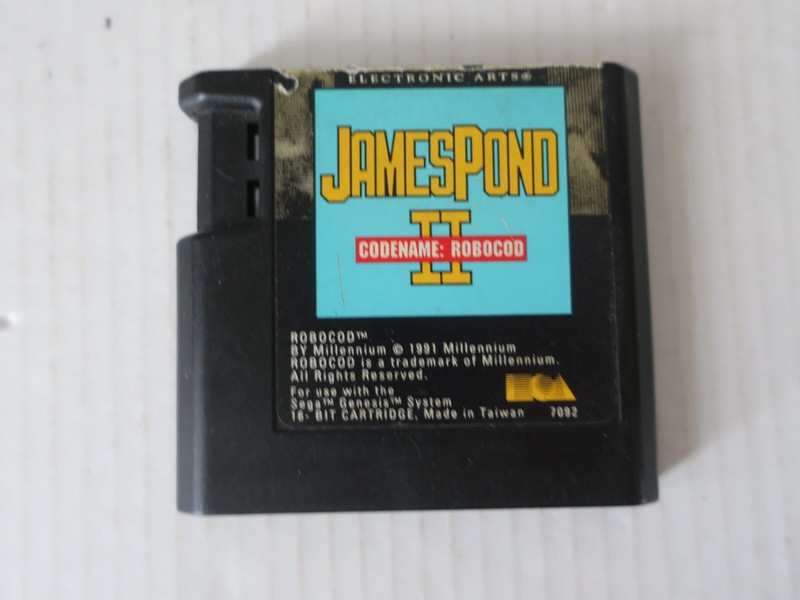 James Pond Ii / 2  : Codename Robocod      ---- Pour Megadrive / Cart.
