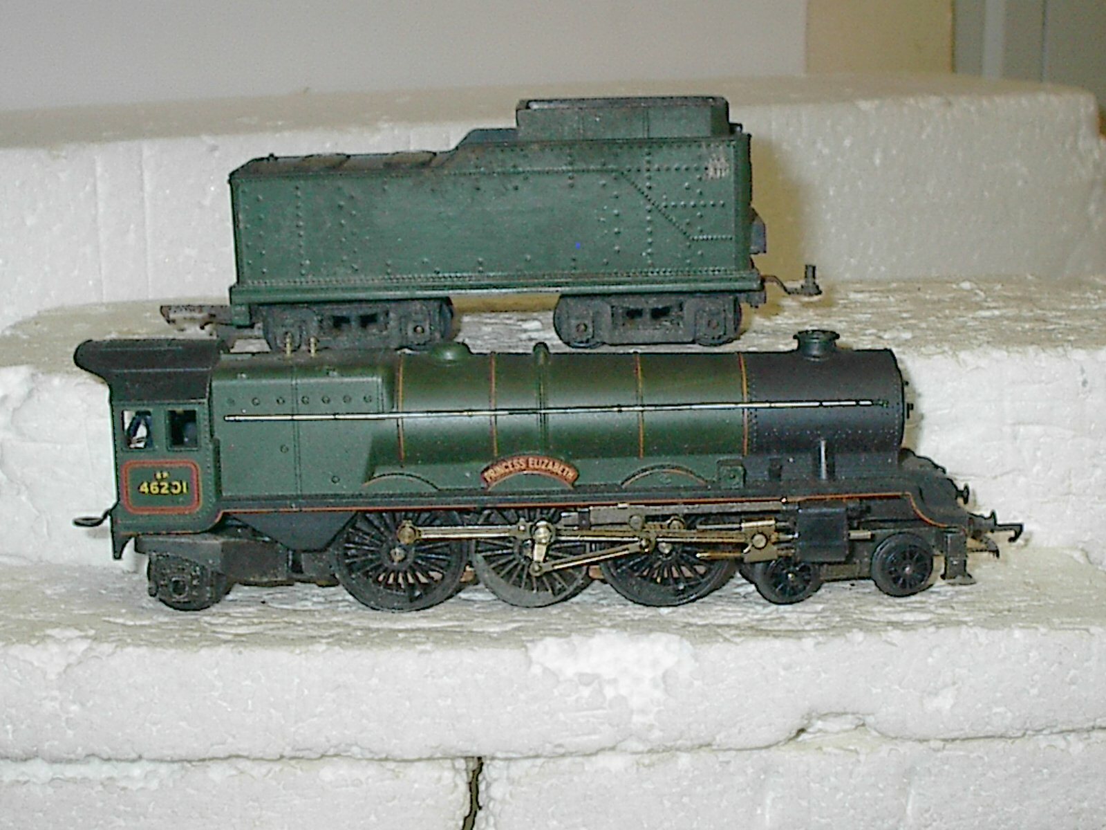 triang princess elizabeth train set