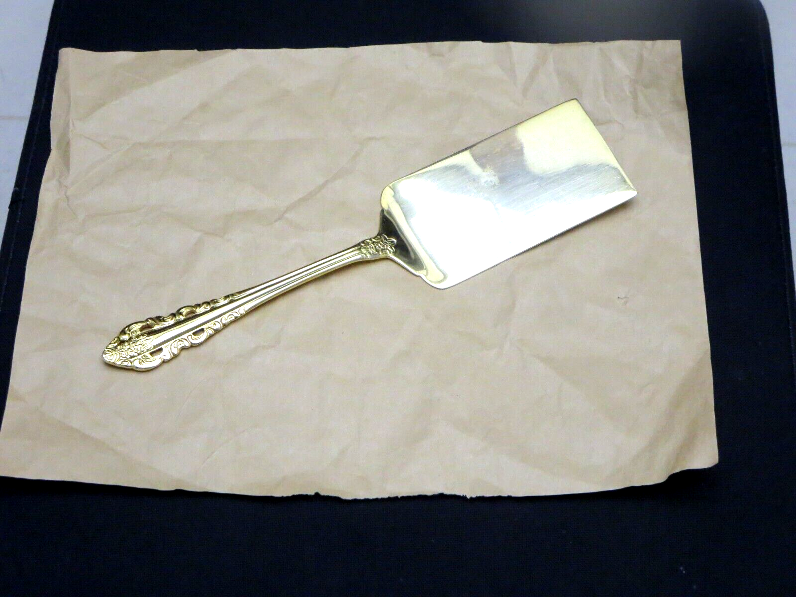 1 Wallace Antique Baroque GOLD Plated Lasagna Server 9 7/8"