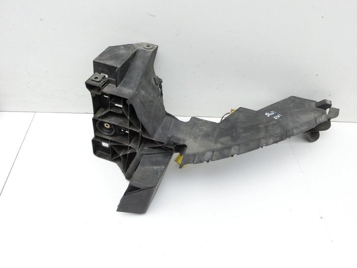 Audi Q7 4M 15-19 Halter Träger Führung Aufnahme für Scheinwerfer Links Vorne Audi Q7 4M 15-19 19.01.2016 gebraucht Bild 2