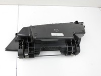 VW Touran II 5T 15-24 Ablagefach Staufach Fach VW Touran II 5T 15-24 14.12.2015 5TB857921D 5T1857921B 5T1857921... Vorschau 5