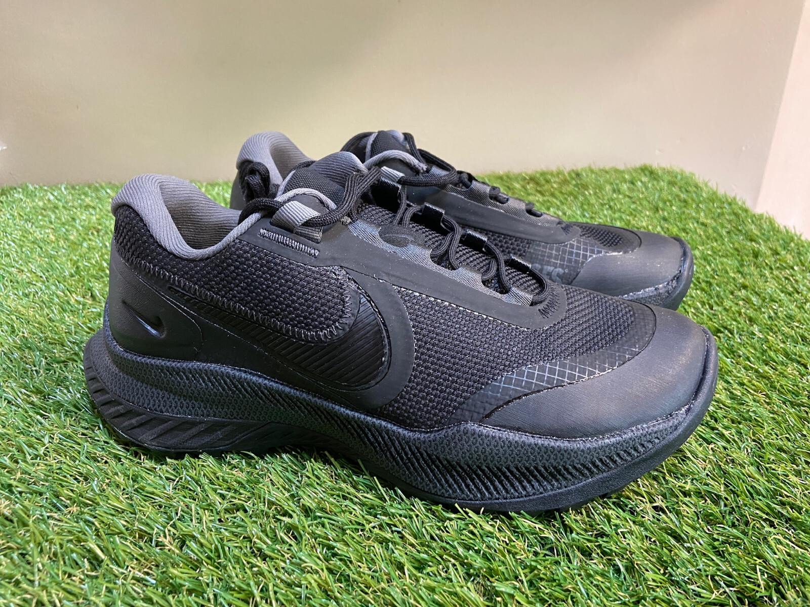 Nike React SFB Carbon Low Black Anthracite Boots CZ7399-001 Nike React SFB Carbon Low Black Anthracite Boots CZ7399-001