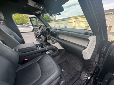 image 5 of interior