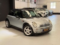 2003 MINI HATCHBACK 1.6 Cooper 3dr Auto HATCHBACK PETROL Automatic