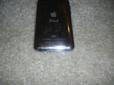 Apple iPod touch 3rd Generation Black (32GB) FOR PARTS OR REPAIR