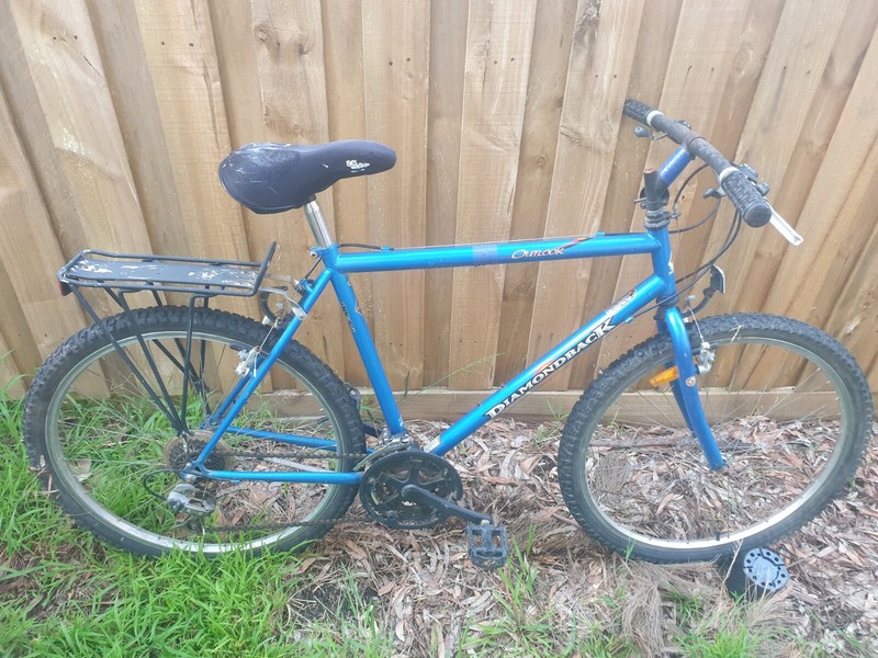 gumtree hybrid bike