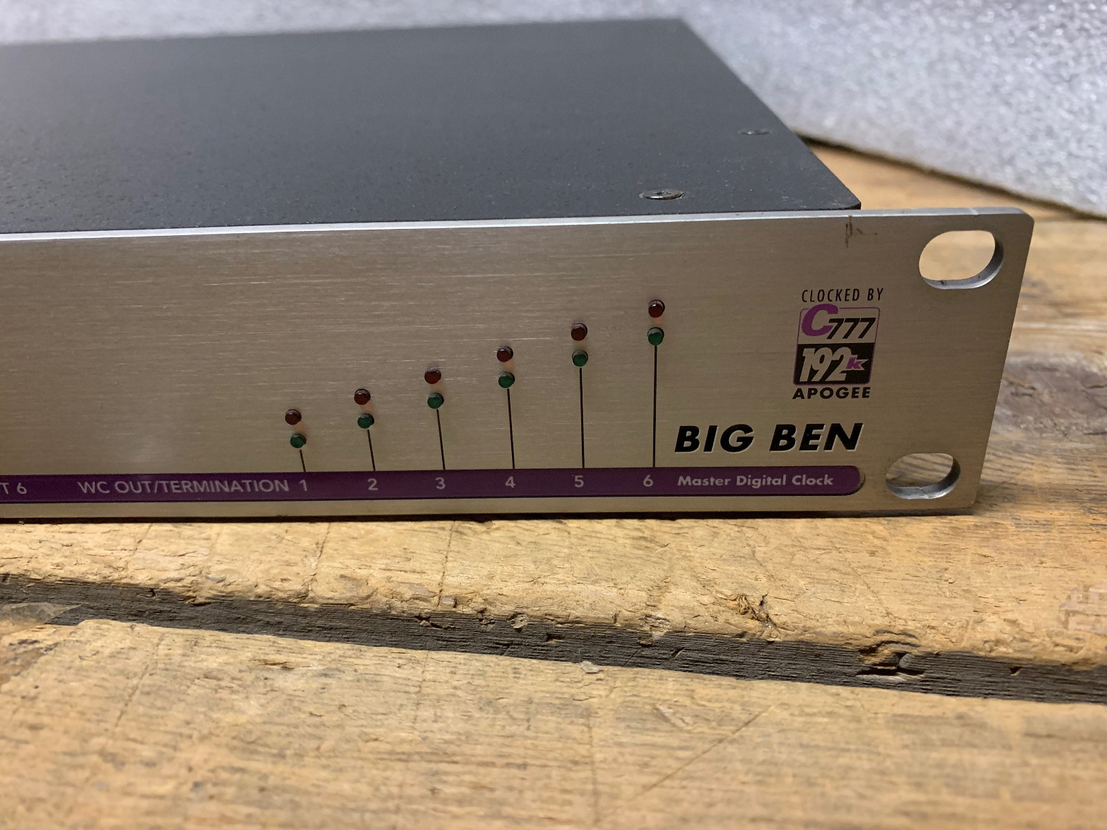 APOGEE BIG BEN DIGITAL MASTER CLOCK 192k - PRO!