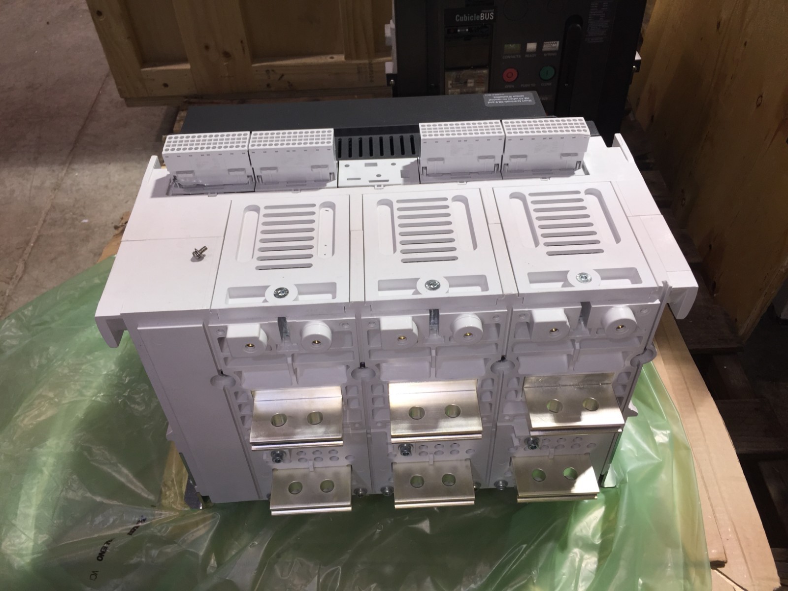 Cubicle BUS WLL1F320