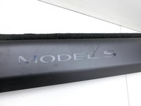 Tesla Model S Palladium 21-25 Einstiegsleiste Rechts Vorne Tesla Model S Palladium 21-25 30.07.2024 1566075-00-D... Vorschau 4