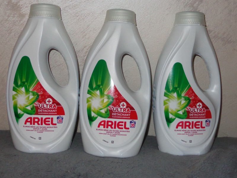 3 Flacons D'Ariel Liquide Ultra + DÃ©Tachant - 3 X 20 Doses
