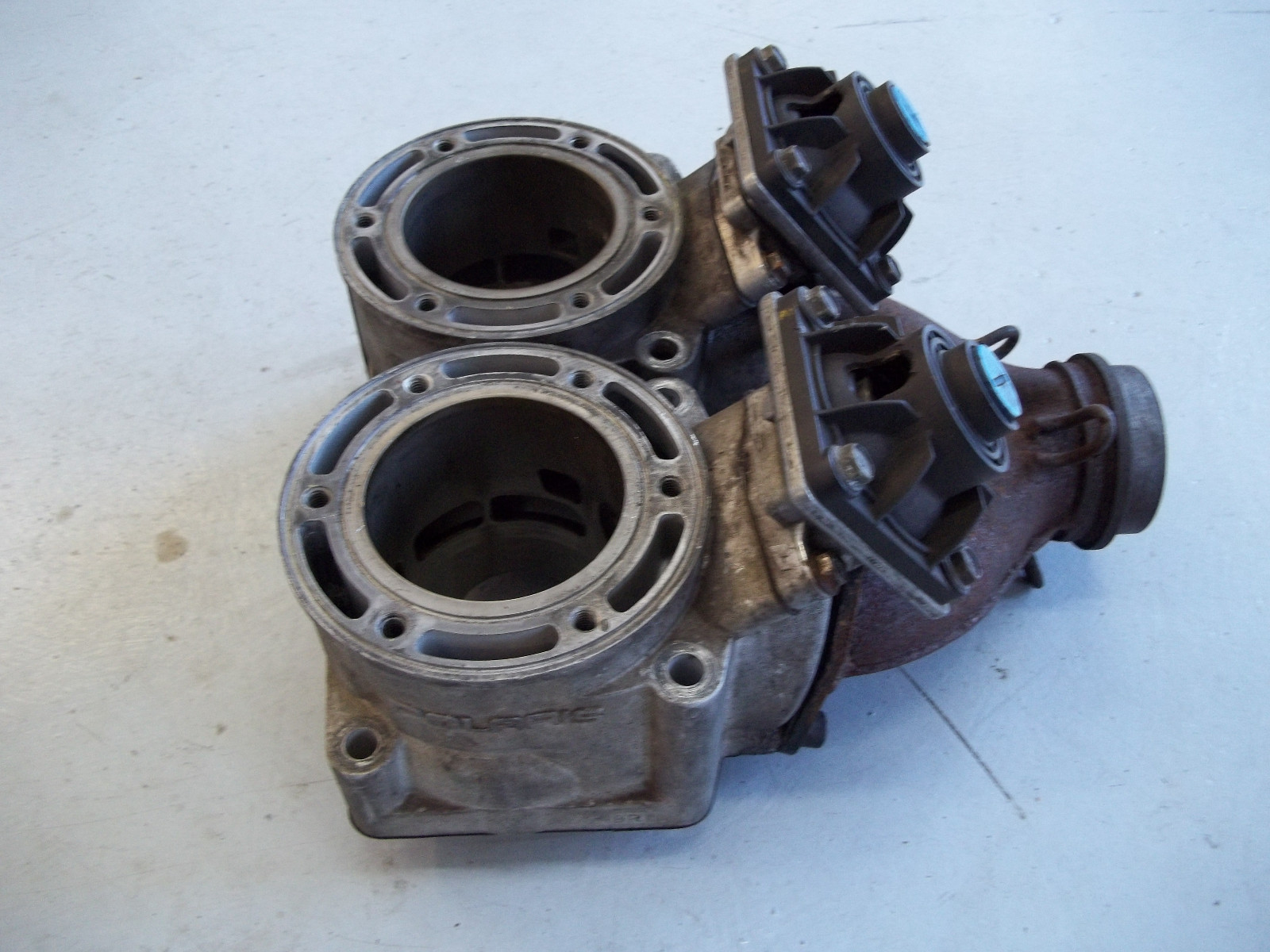 Polaris XC600 Cylinders top end