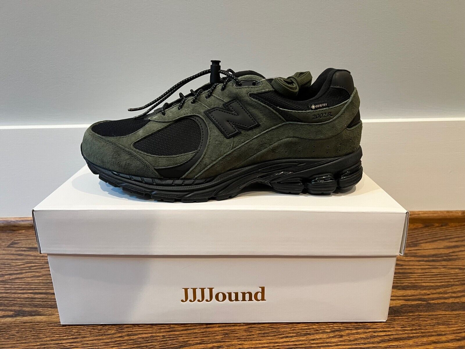 Size 12 - New Balance 2002R Gore-Tex JJJJound Pine Brand New Size 12 - New Balance 2002R Gore-Tex JJJJound Pine Brand New