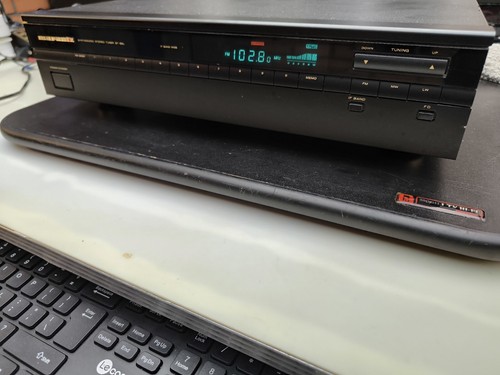 Marantz ST-17FM tuner 美品 Marantz ST-300 FM AM LW Tuner | Gyro Touch Tuning | ST300