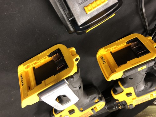 DEWALT DCF885 20-Volt Max 1/4