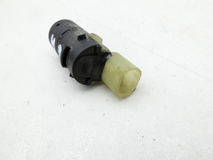 BMW E46 3er 320i 01-05 Abstands Sensor Parksensor PDC H3 354 BMW E46 3er 320i 01-05 20.07.2004 1687491 gebraucht Vorschau 3