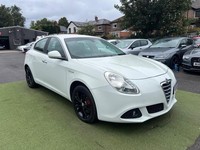 2011 Alfa Romeo Giulietta 1.4 TB MultiAir Lusso Euro 5 (s/s) 5dr HATCHBACK Petro