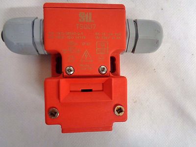 SCIENTIFIC TECHNOLOGIES STI T5007 SAFETY INTERLOCK SWITCH