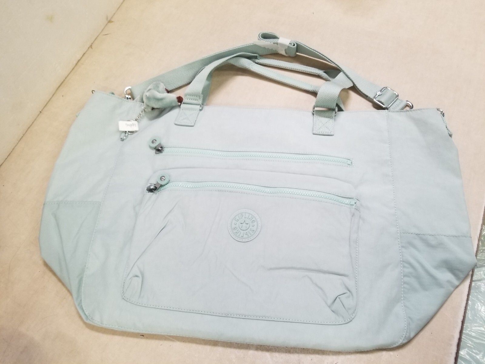 ★送料・関税込★Isaid★SILVER COTTON BAG★ Kipling ISAAC Extra Large Zip Tote Bag SL4830 Polyamide