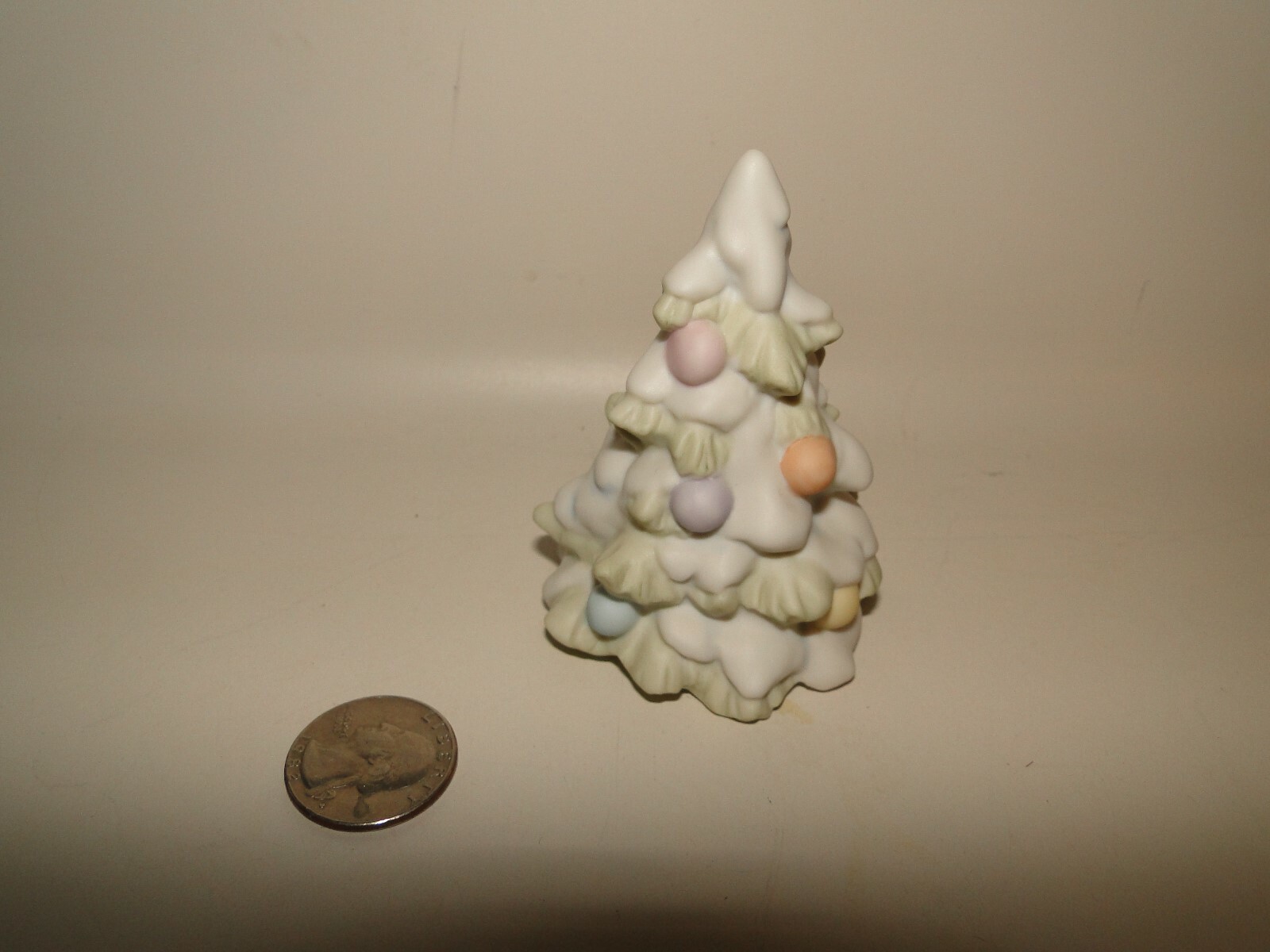 Precious Moments  Sugar Town Single Tree Figurine  1994  #533173