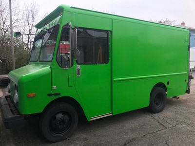 Food Truck - equipped with commercial NSF restaurant equipment - SEND OFFER