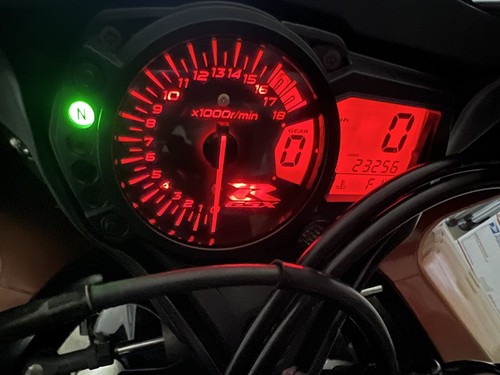 エクストラその2 Suzuki GSX-R 600 2006-2007 Aftermarket Instrument Cluster