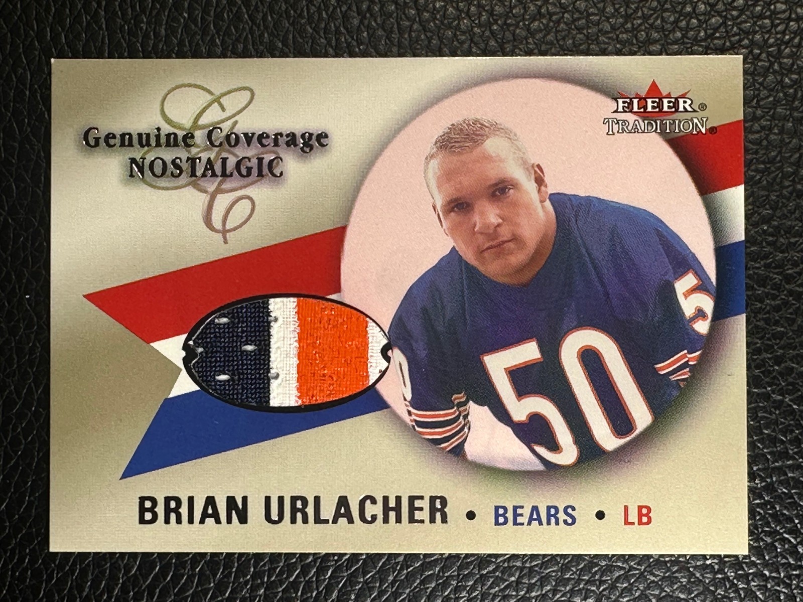 2000 Fleer Tradition #4 Brian Urlacher Jersey RC Rookie