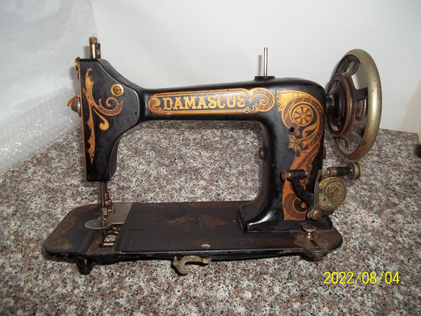 K1 1889 Antique Treadle Damascus Sewing Machine Original K1 1889 Antique Treadle Damascus Sewing Machine Original