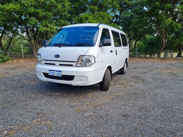 Kia pregio 2005