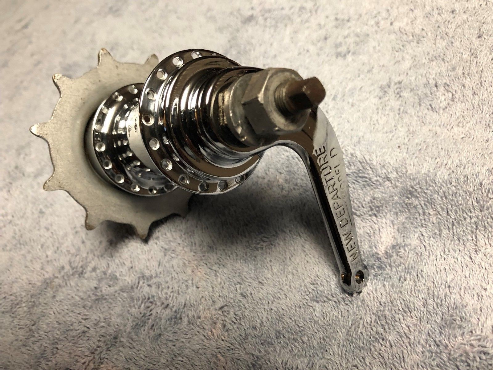 PREWAR NEW DEPARTURE DD 2 SPEED 36 SPOKE SKIP TOOTH REAR WHEEL HUB,