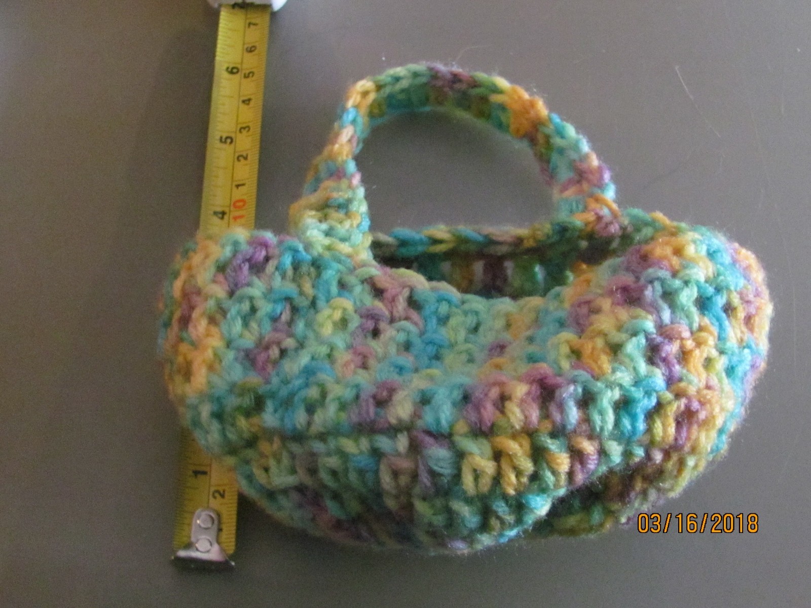 CROCHET BASKET EASTER OR FOR FAVORS  WITH HANDLE   5 