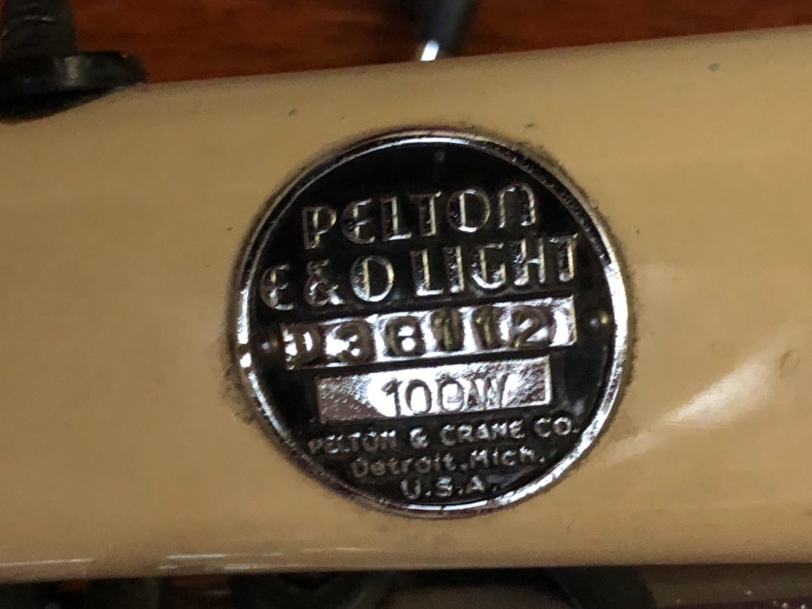 VINTAGE * PELTON CRANE E & O Dental Surgical Exam Light Articulating Wall Mount