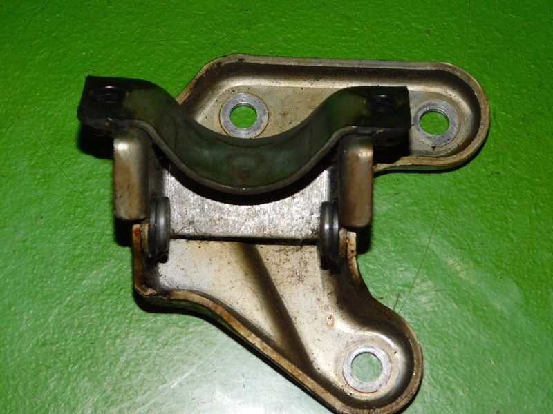 93-97 Civic del Sol OEM steering column mount bracket brace holder