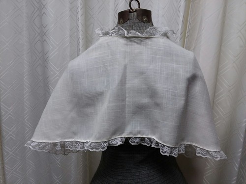 Bertha 1800's  White Linen Trimmed in Lace , Colonial for Costume