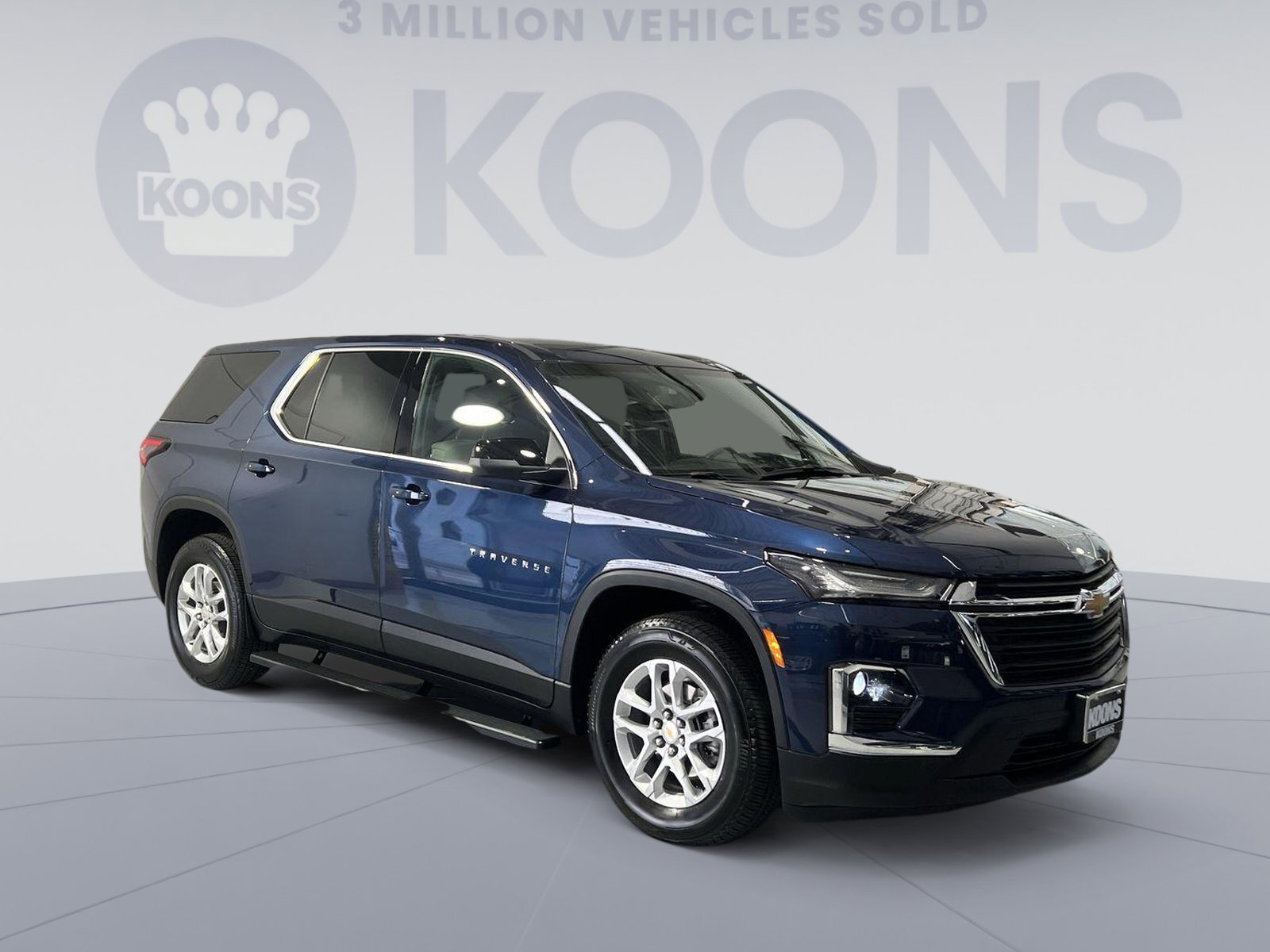 2022 Chevrolet Traverse, Northsky Blue Metallic With 14605 Miles