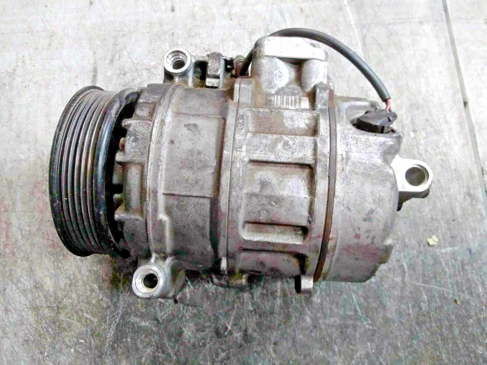 OEM BMW E60 (SEE BELOW DETAIL FITMENT) AC Air Conditioning