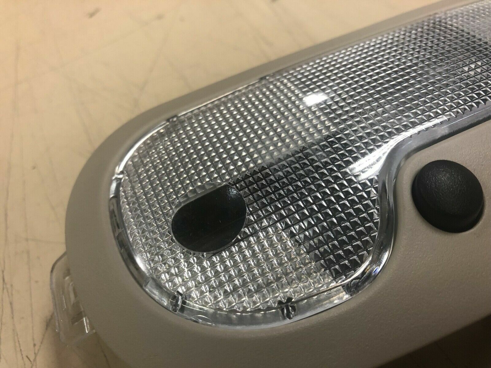 New 2003-2024 Chevy Express/GMC Savanna Passenger Van Neutral Dome Light VC4244