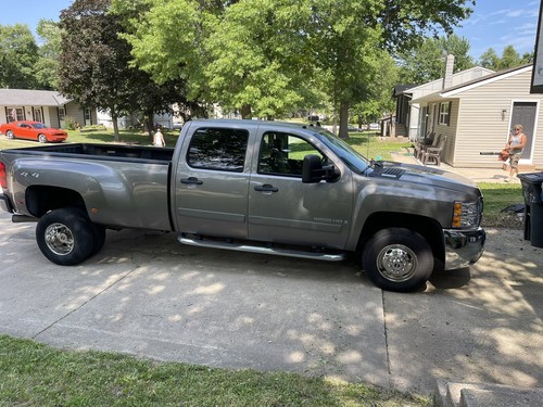 2021 Chevrolet Silverado 2500HD Specs & Trims