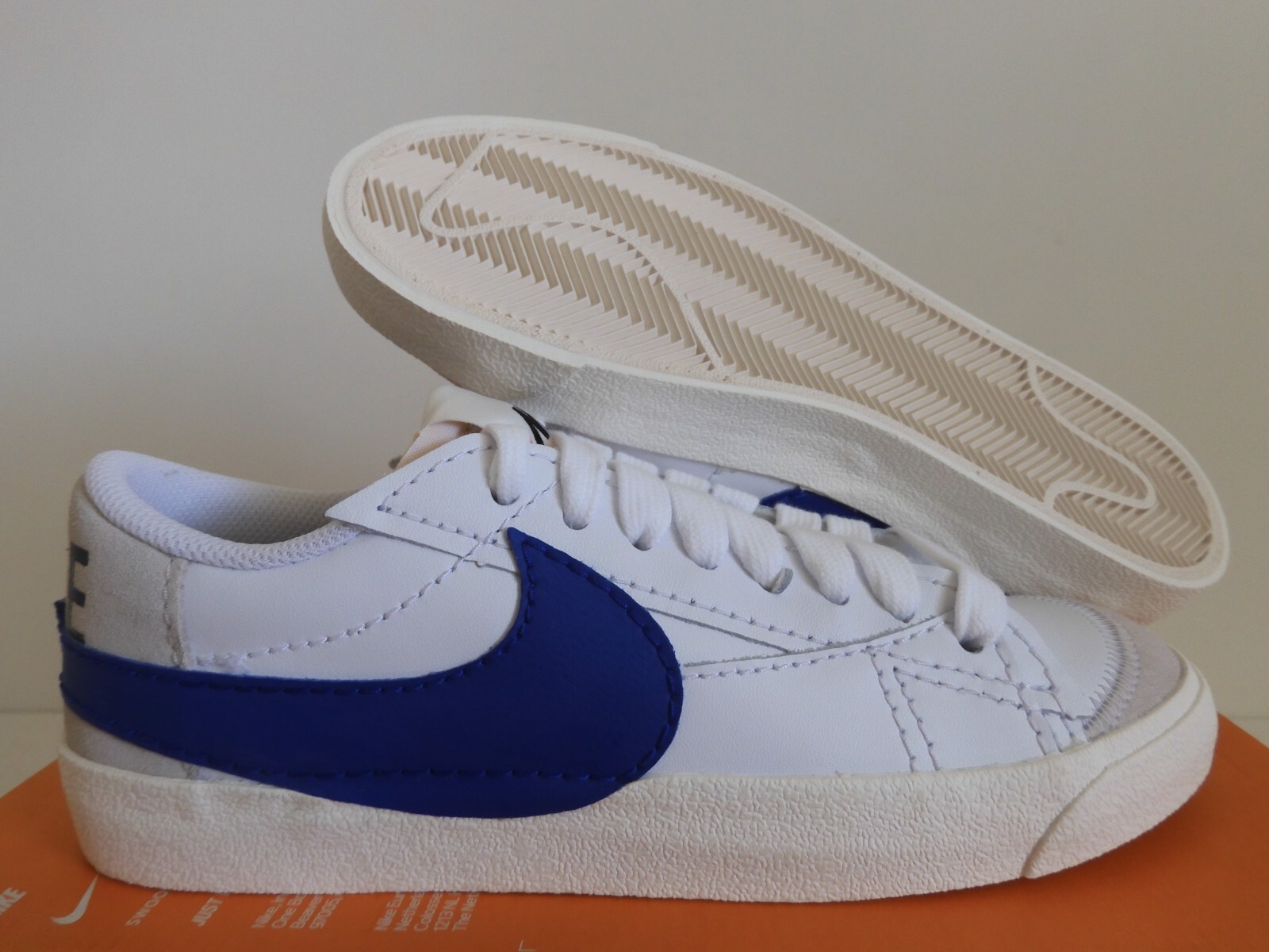 NIKE BLAZER LOW '77 JUMBO WHITE-OLD ROYAL BLUE-LIGHT BONE SZ
