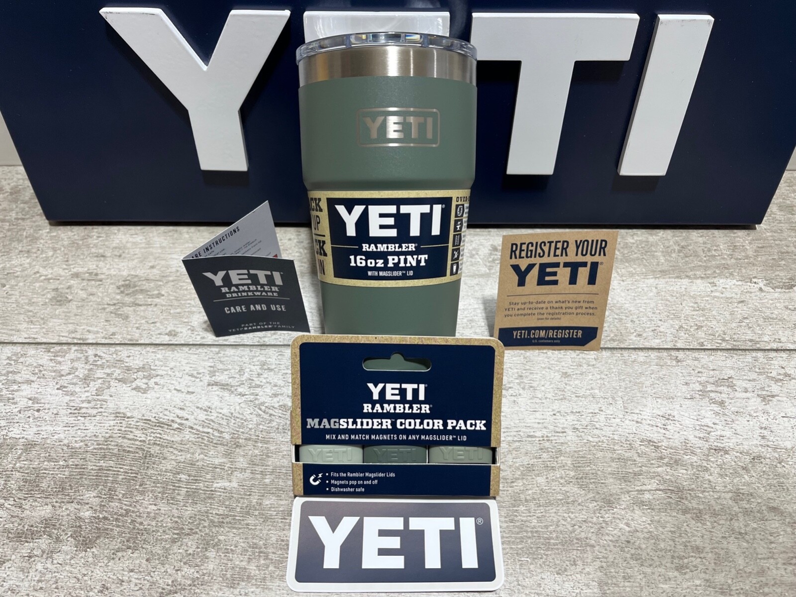 YETI Rambler 16oz キャンプグリーン YETI Rambler 16 oz Stackable Cup RARE LIMITED EDITION