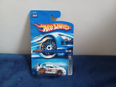 2005 Brand New Hot Wheels #55 Drift Kings 5/5 SLIDER White