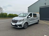 74 REG RENAULT TRAFIC EXTRA SPORT LWB CREWVAN 150 EURO 6.3 IN HIGHLAND GREY