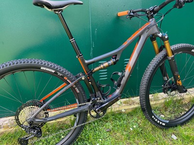 Ibis Exie 2022, Medium, Carbon full suspension mtb, made in the USA 