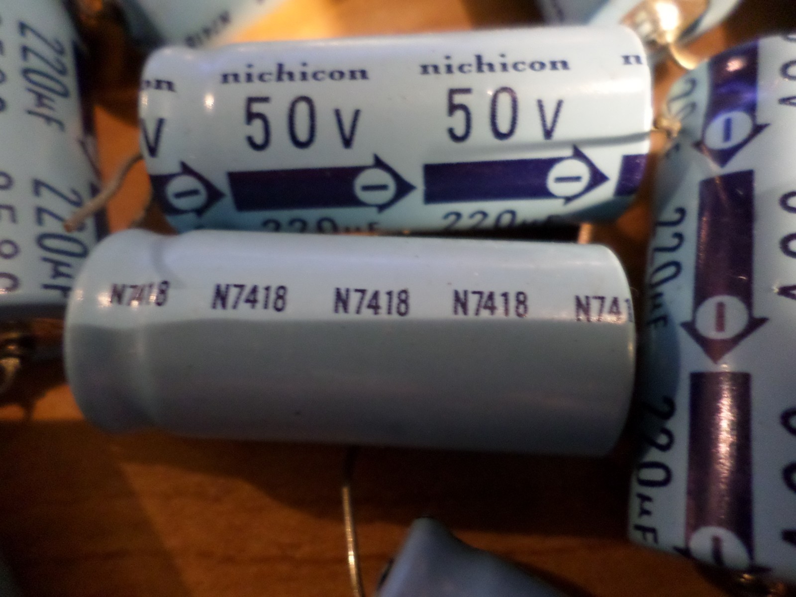 Nichicon 220UF 50V capacitor *Lot of 35