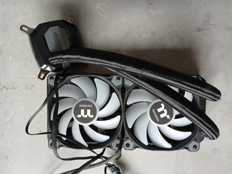 Corsair Hydro Series H100i V2 (Cw-9060025-Ww), WasserkÃ¼Hlung Intel Sockel