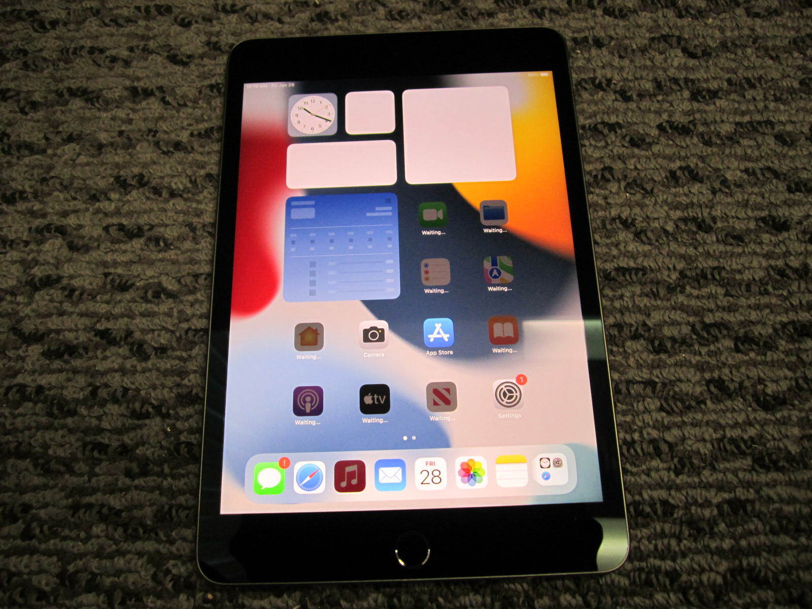 Apple iPad Mini 5th WiFi |64GB or 256GB I All Colors | Grade Apple iPad Mini 5th WiFi |64GB or 256GB I All Colors | Grade