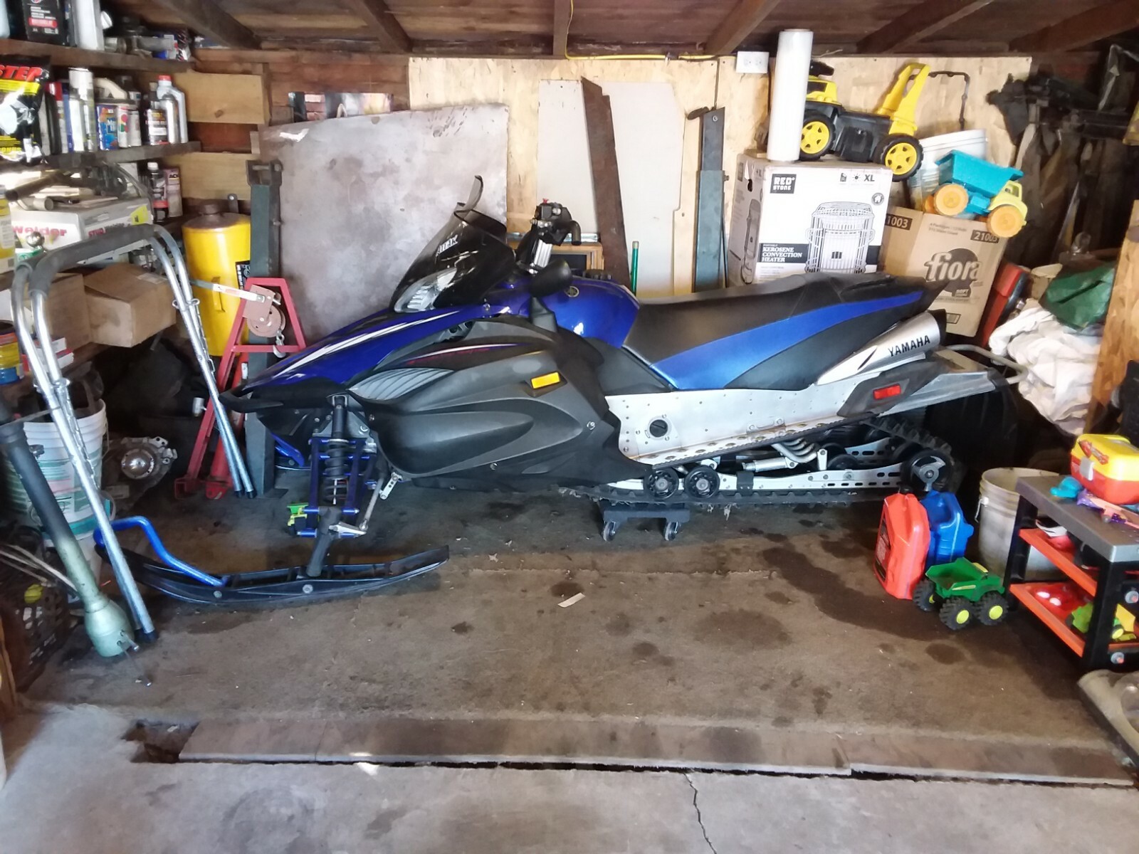 2006 YAMAHA ATTAK SNOWMOBILE