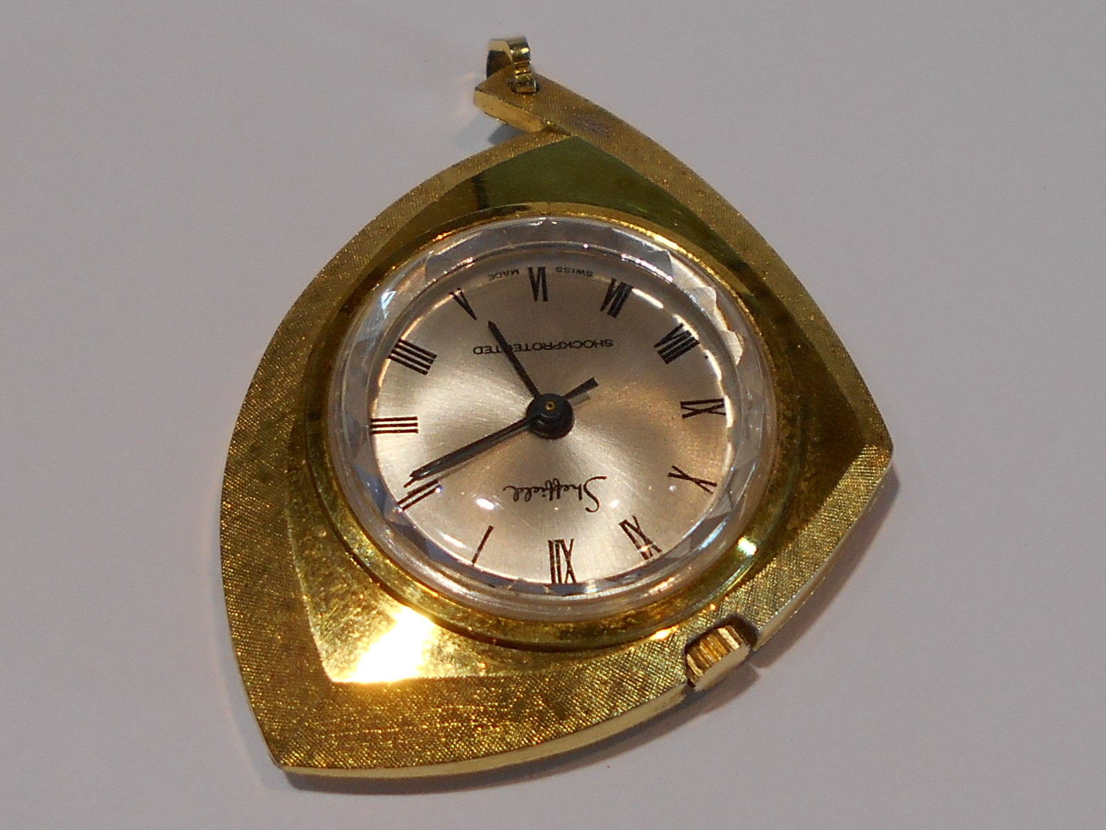 VINTAGE SHEFFIELD SWISS MADE SHOCKPROTECTED PENDANT WATCH