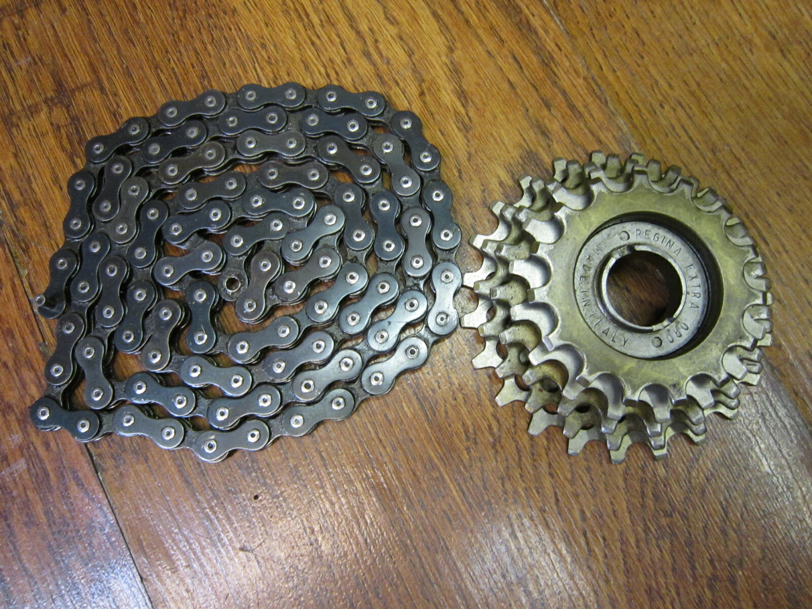 Regina Extra 自転車用チェーン