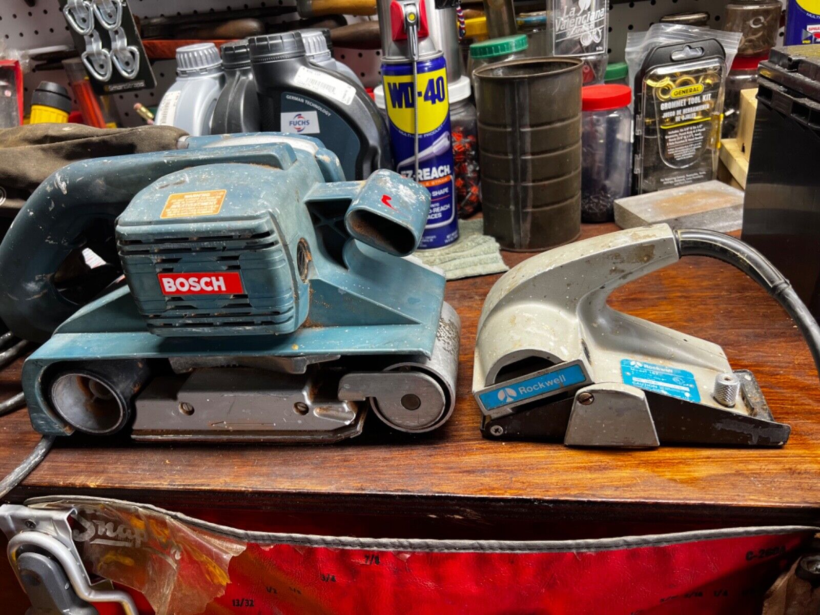 BOSCH 1273D Belt Sander: 4“ x 24“ Vacuum USA Rockwell 167 Block plane BOSCH 1273D Belt Sander: 4“ x 24“ Vacuum USA Rockwell 167 Block plane