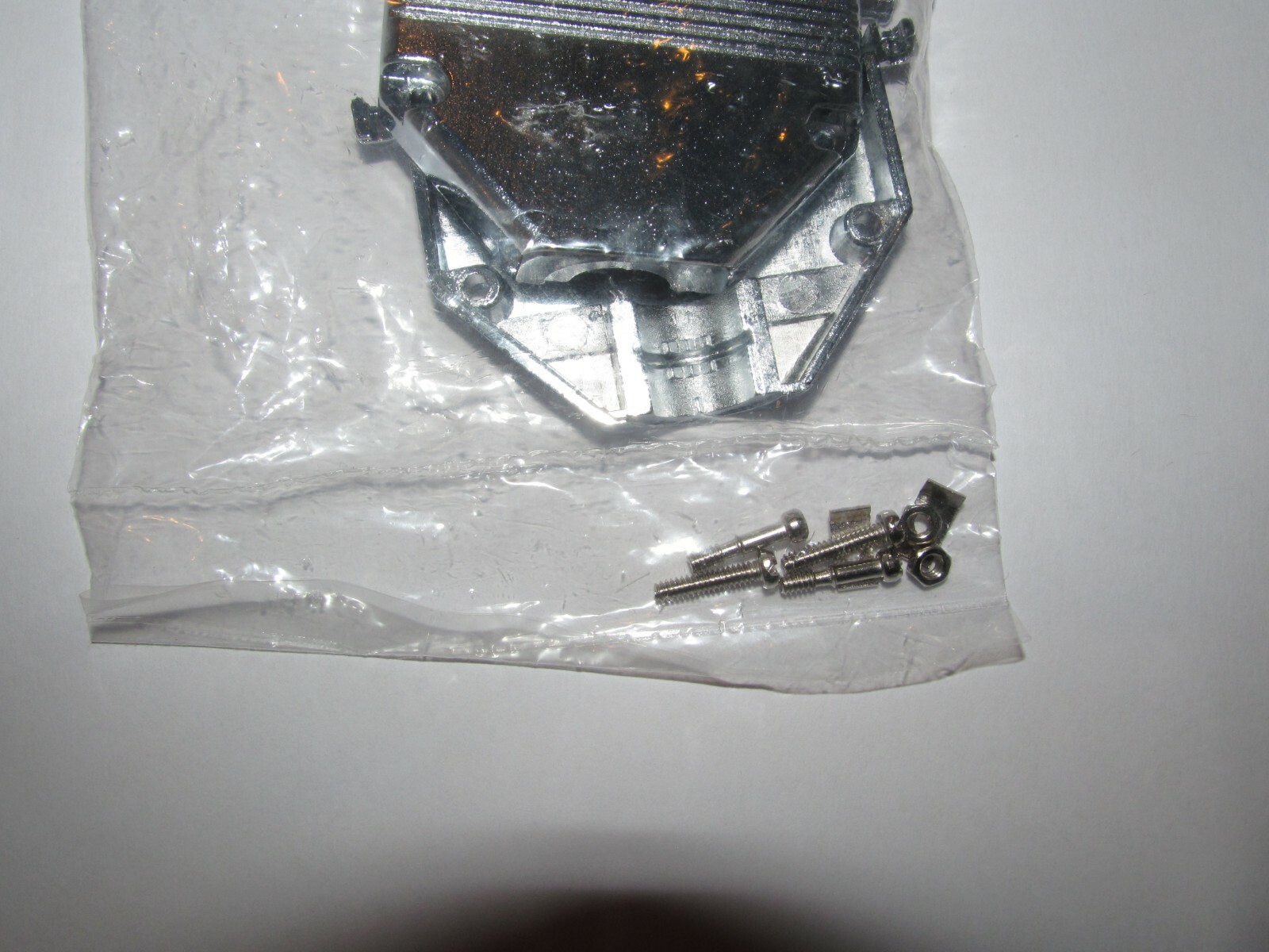 3512-037  DB37 (Serial) Metal Hood  37 Pin Metal Hoods Crimping Housing